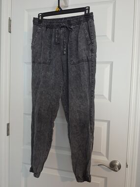 Hem & Thread Women's Washed Black Jogger Track Pants